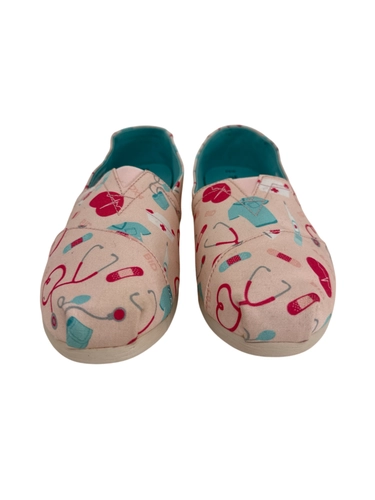 Toms