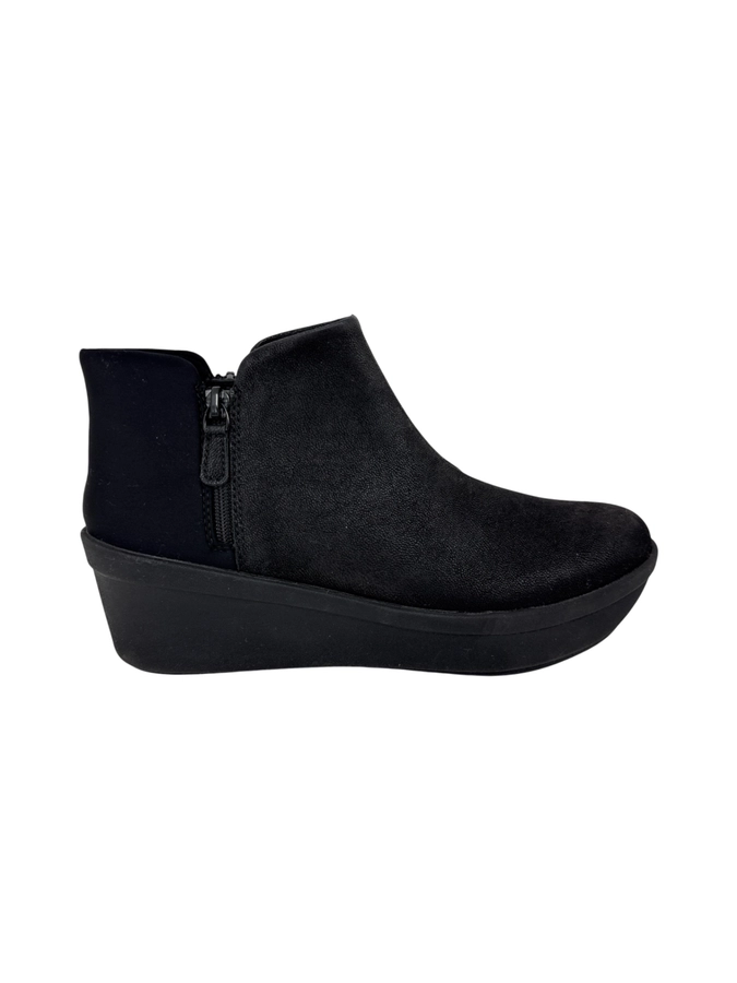 Clarks Cloudsteppers