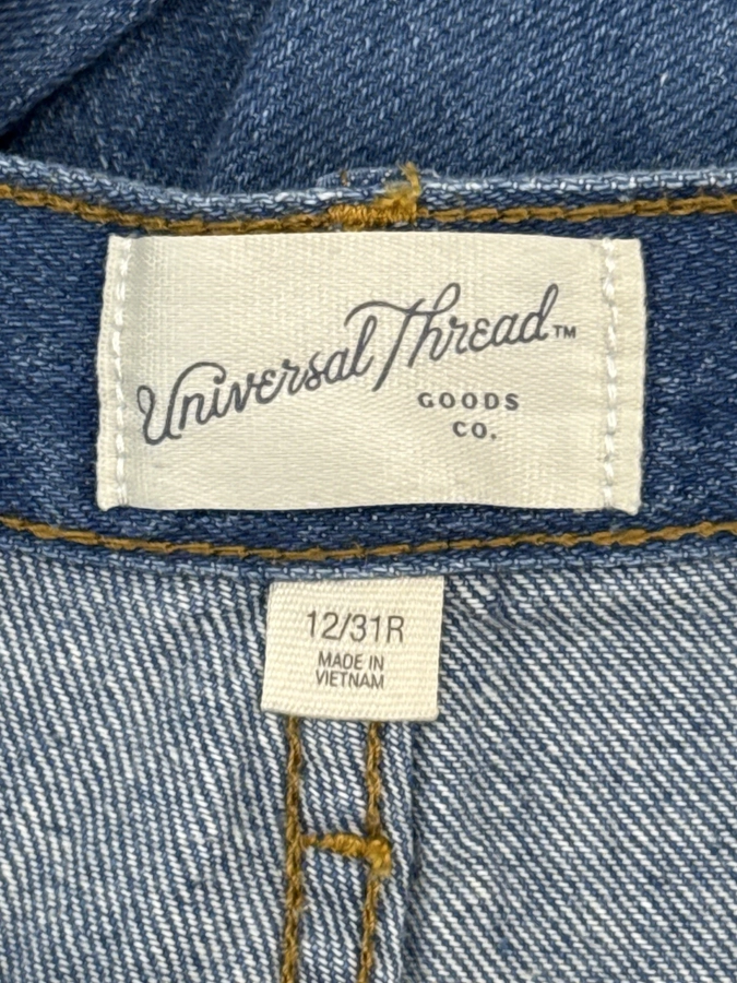 Universal Thread