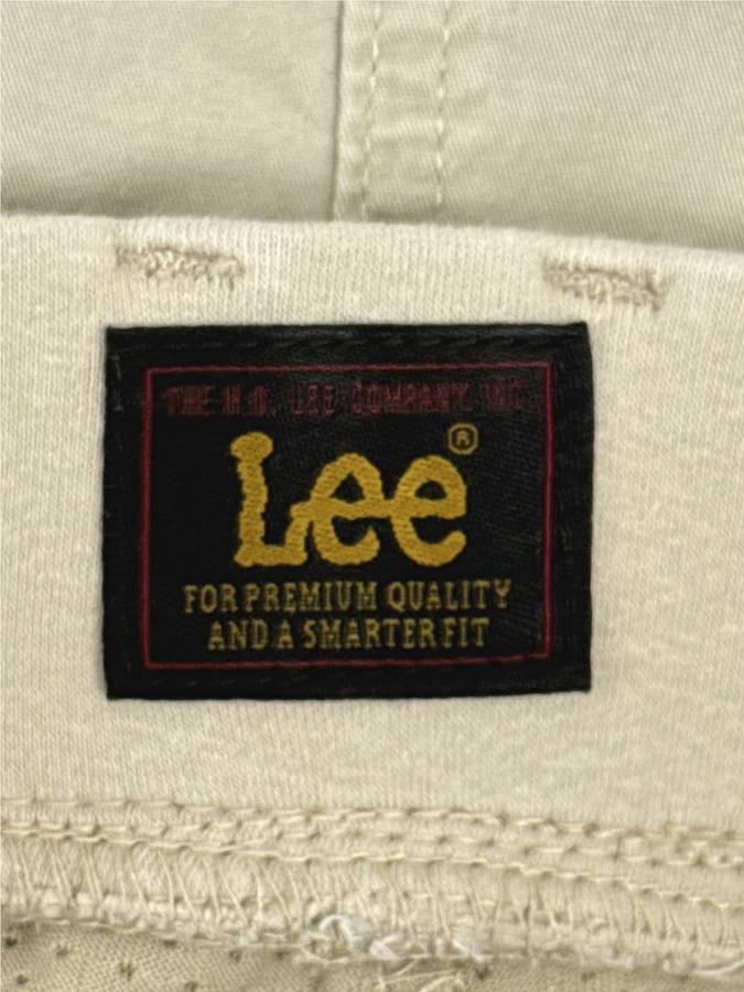Lee