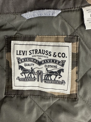 Levi Strauss & C