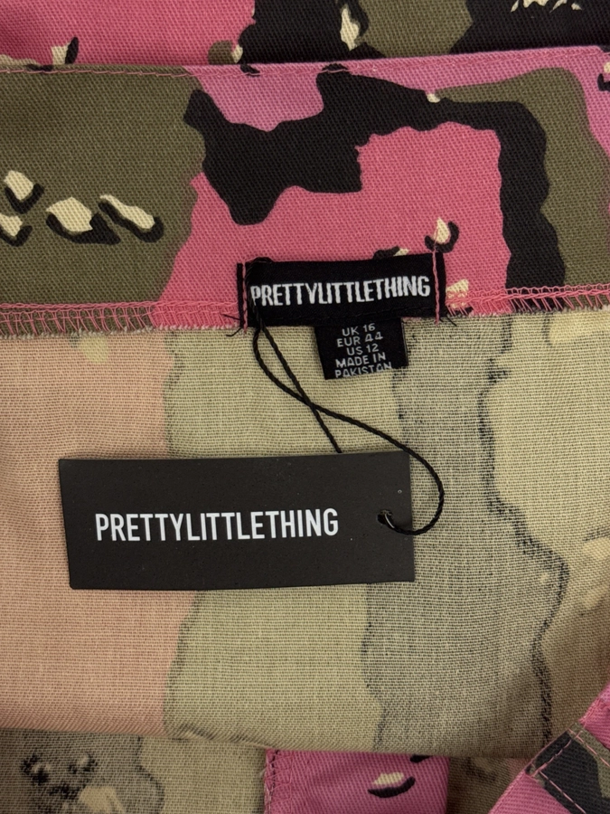 PrettyLittleThing