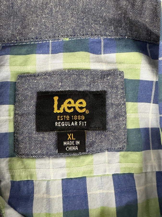Lee