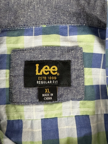 Lee