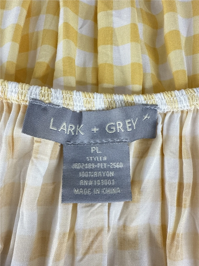 Lark + Grey