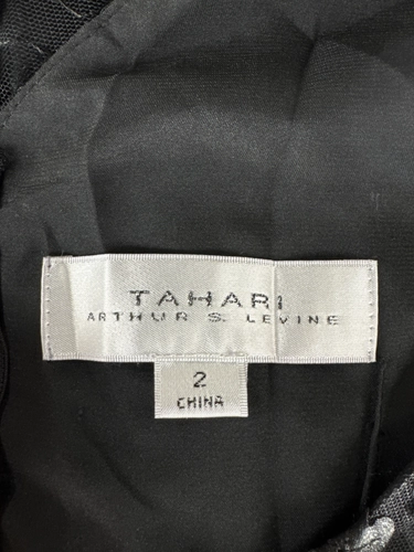 Tahari
