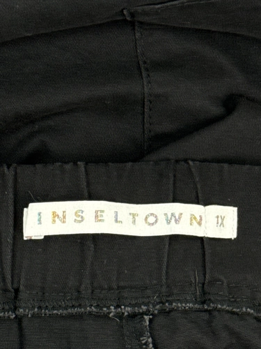 Tinsel Town