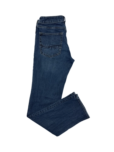 Lee