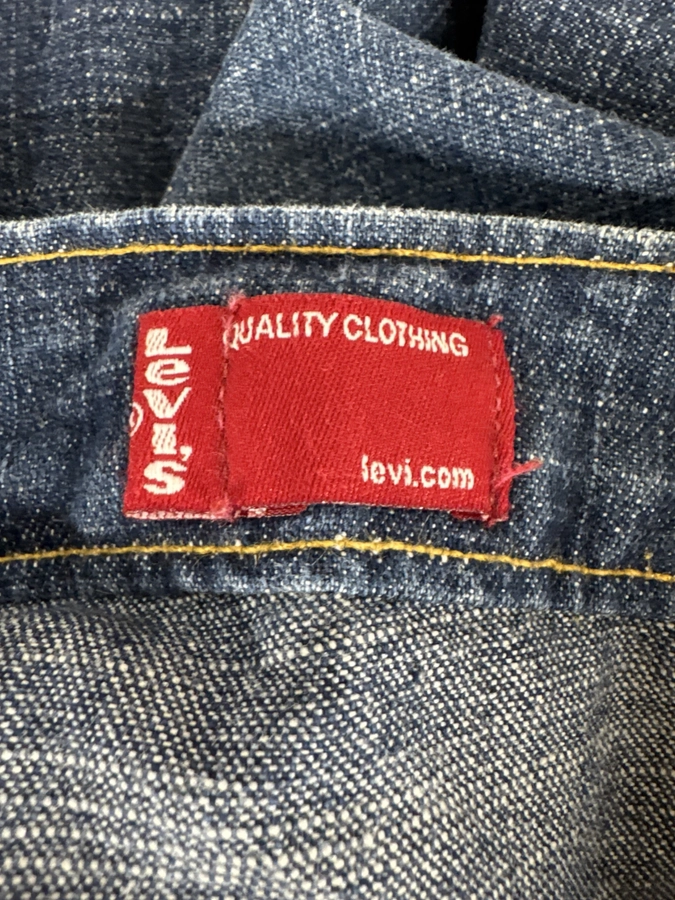 Levi's