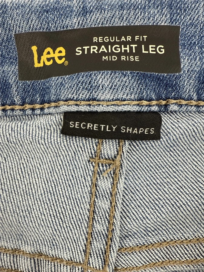Lee