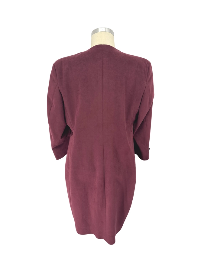 Joycelyn Knight, Essenza