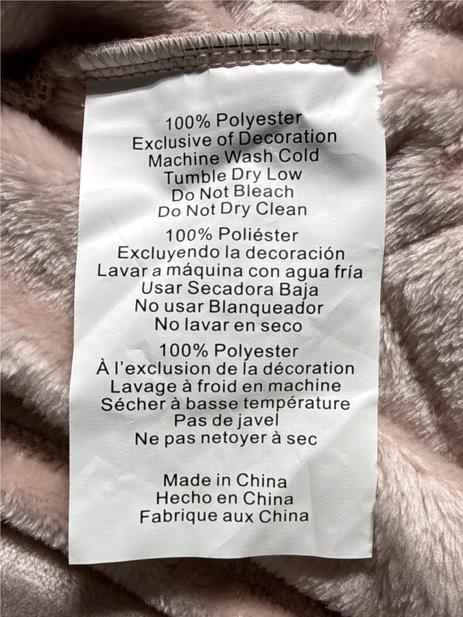 THROWZY by mario lorenz