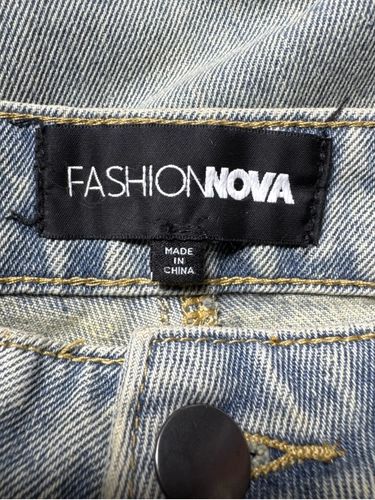 Fashion Nova