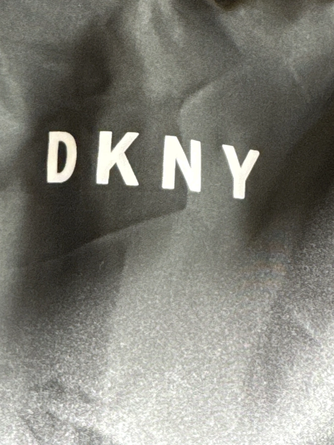 DKNY