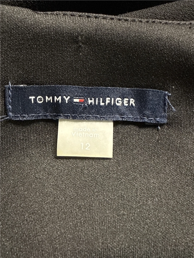 Tommy Hilfiger