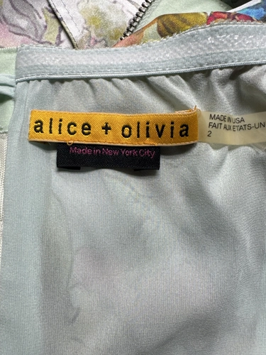Alice & Olivia