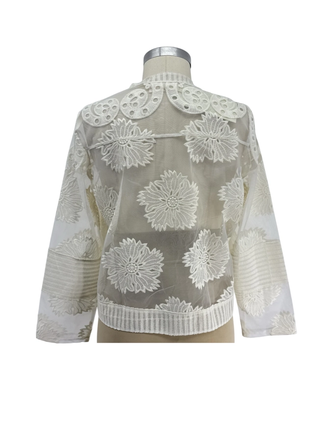 La Bellum Hillary Scott