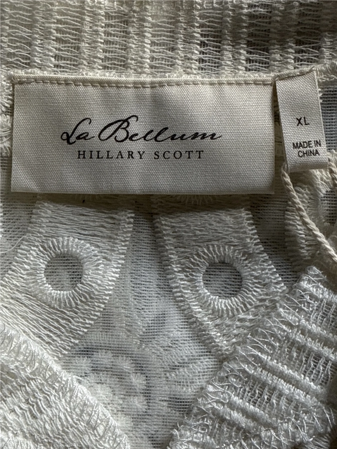 La Bellum Hillary Scott