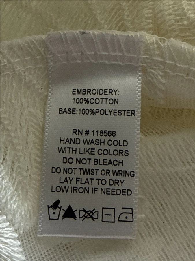 La Bellum Hillary Scott