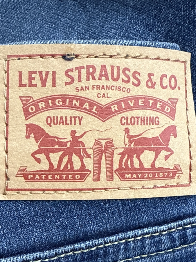 Levi's