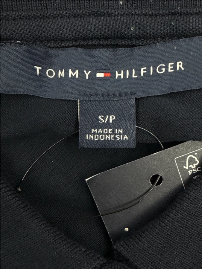 Tommy Hilfiger